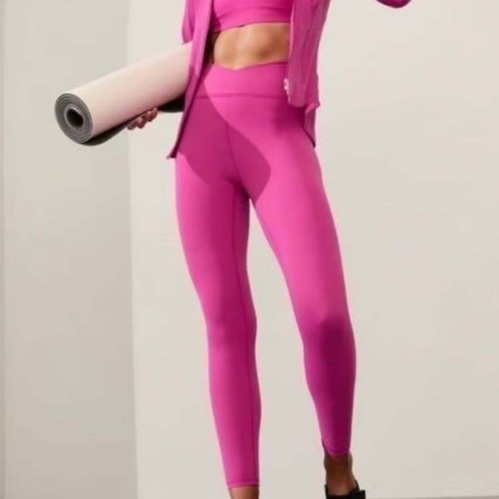 Athleta Transcend Crossover Tight